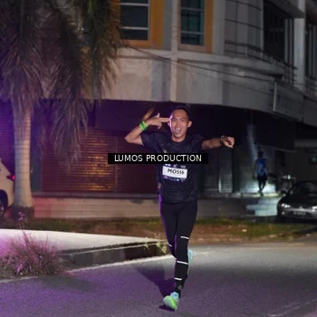 Runner Photo 7972792