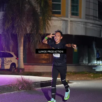 Runner Photo 7972798