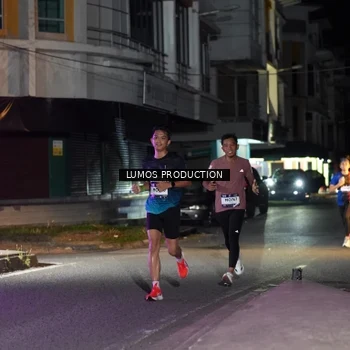 Runner Photo 7972834