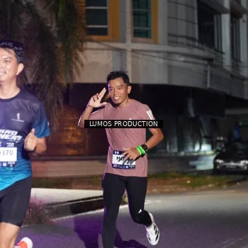 Runner Photo 7972859