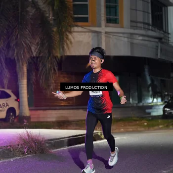 Runner Photo 7972883