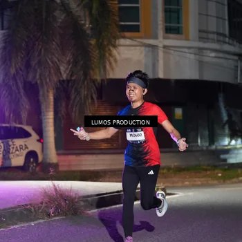 Runner Photo 7972891