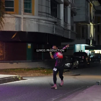 Runner Photo 7972915