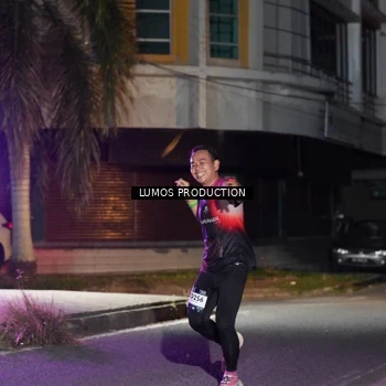 Runner Photo 7972941