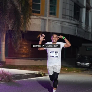 Runner Photo 7973019