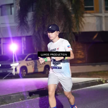 Runner Photo 7973087