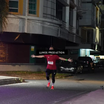 Runner Photo 7973105