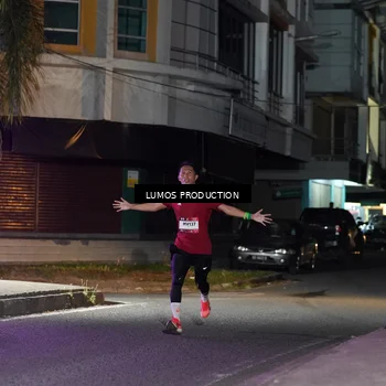 Runner Photo 7973109