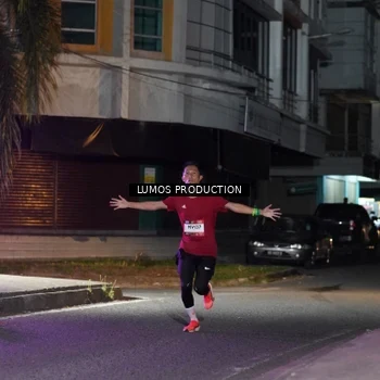 Runner Photo 7973110