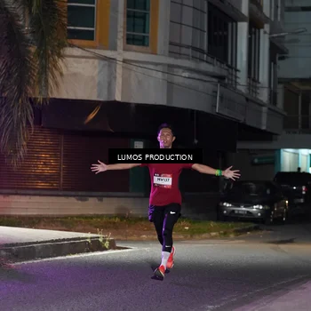 Runner Photo 7973115