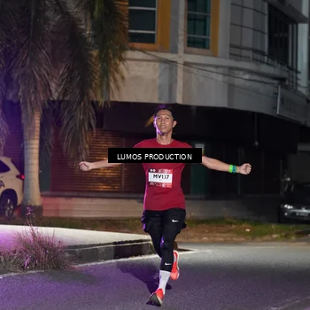 Runner Photo 7973131