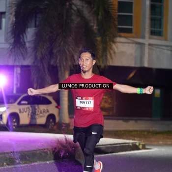Runner Photo 7973147
