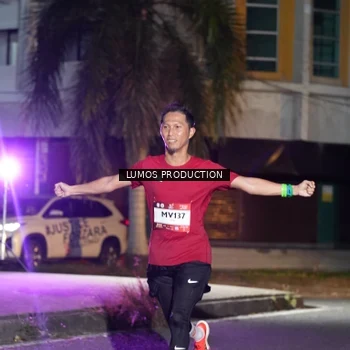 Runner Photo 7973148