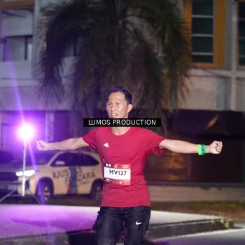 Runner Photo 7973153