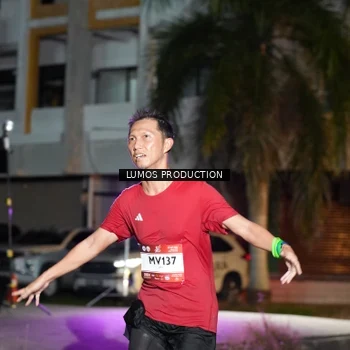 Runner Photo 7973160
