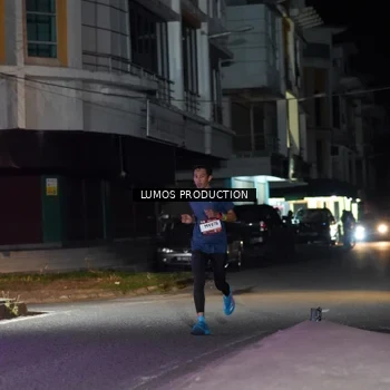 Runner Photo 7973173