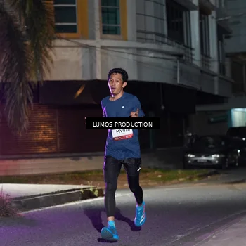 Runner Photo 7973181