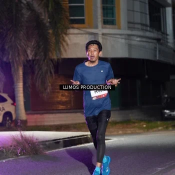 Runner Photo 7973194