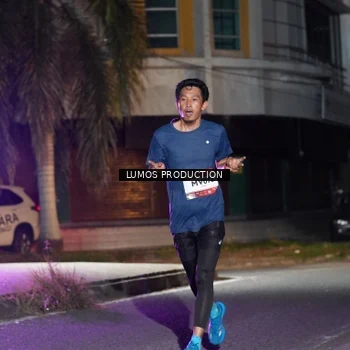 Runner Photo 7973198