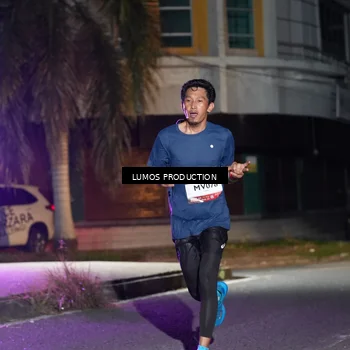 Runner Photo 7973201