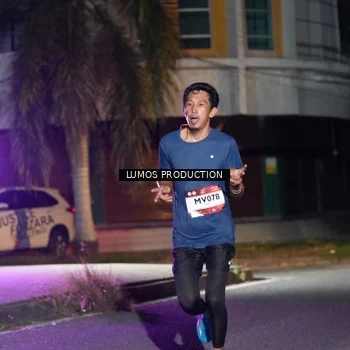 Runner Photo 7973208