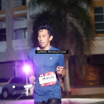 Runner Photo 7973224