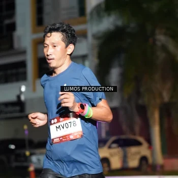 Runner Photo 7973238