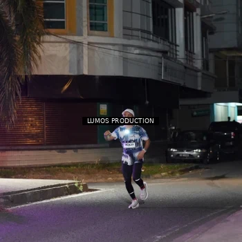 Runner Photo 7973265