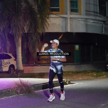 Runner Photo 7973279