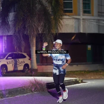 Runner Photo 7973288