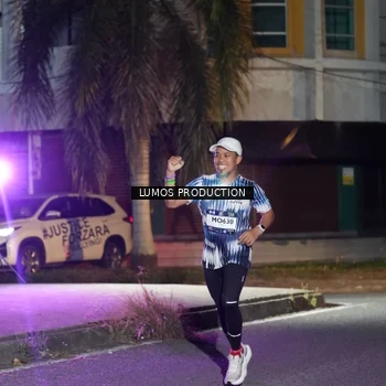 Runner Photo 7973289