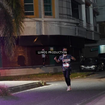 Runner Photo 7973307
