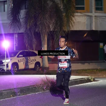 Runner Photo 7973339