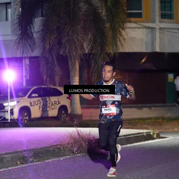 Runner Photo 7973341