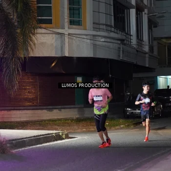 Runner Photo 7973354