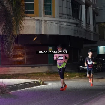 Runner Photo 7973355