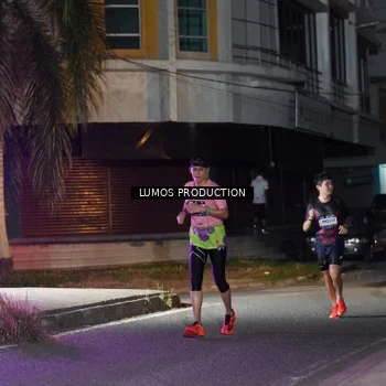 Runner Photo 7973364