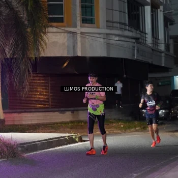Runner Photo 7973367