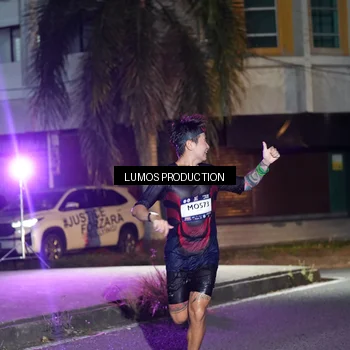 Runner Photo 7973418