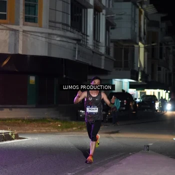 Runner Photo 7973440