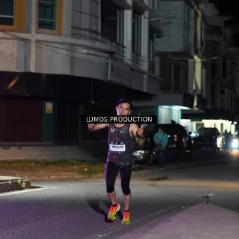 Runner Photo 7973442