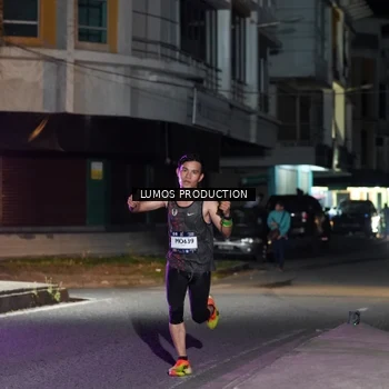 Runner Photo 7973443