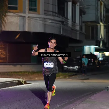 Runner Photo 7973456