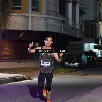 Runner Photo 7973460