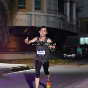 Runner Photo 7973463