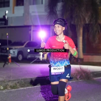 Runner Photo 7973488