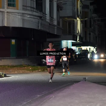 Runner Photo 7973518