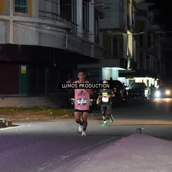 Runner Photo 7973520