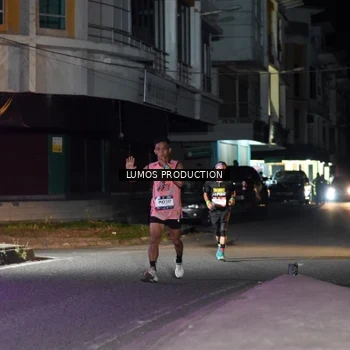 Runner Photo 7973532