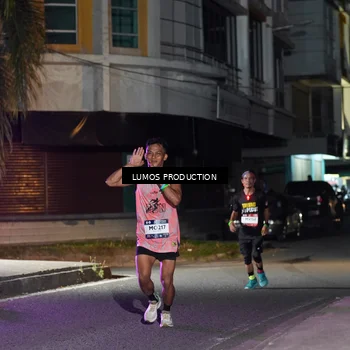 Runner Photo 7973548